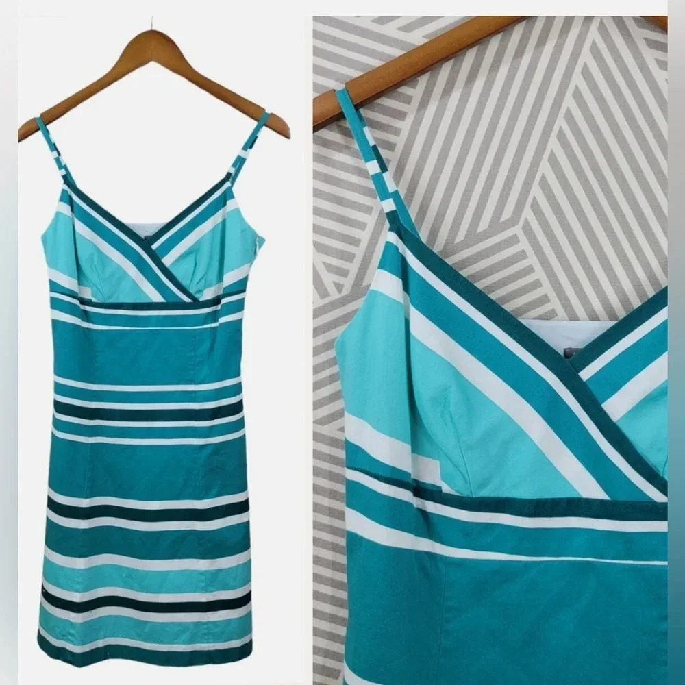 Ann Taylor Blue and Green V Neck Spaghetti Strap Mini Dress- Size 6 EUC